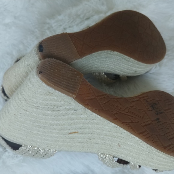 Lucky Brand Lainey Wedges - Picture 6 of 8